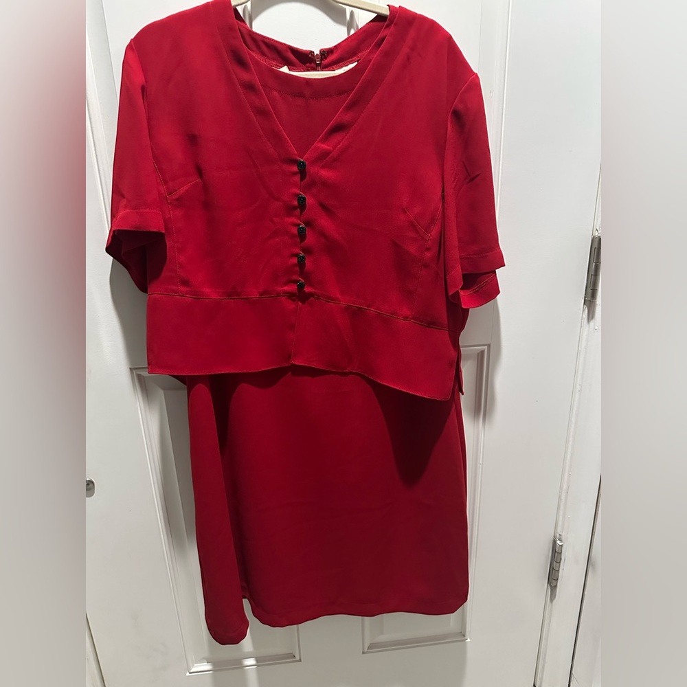 Liz Claiborne Vibrant Red Short Sleeve Dress